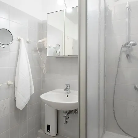 Haus Am Kurpark 3 * シャルボイツ